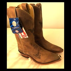 WVU branded women’s cowboy boots